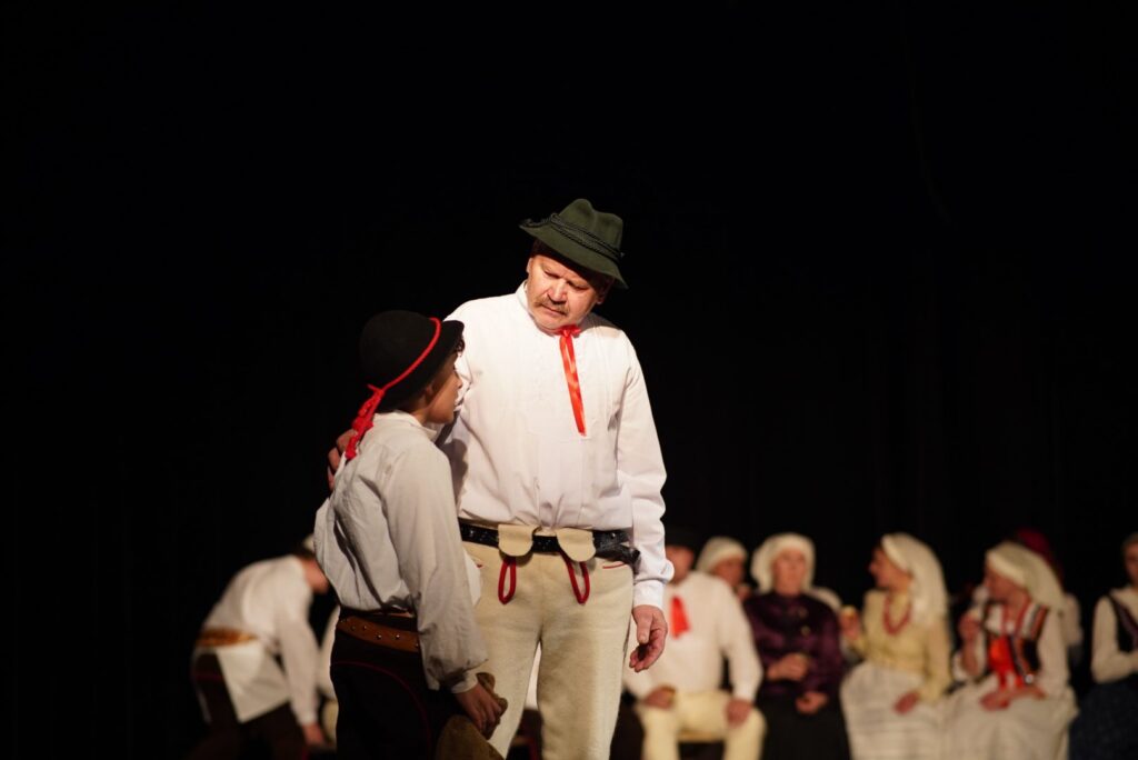 560247267 1435818134682623 6278572335767932910 N