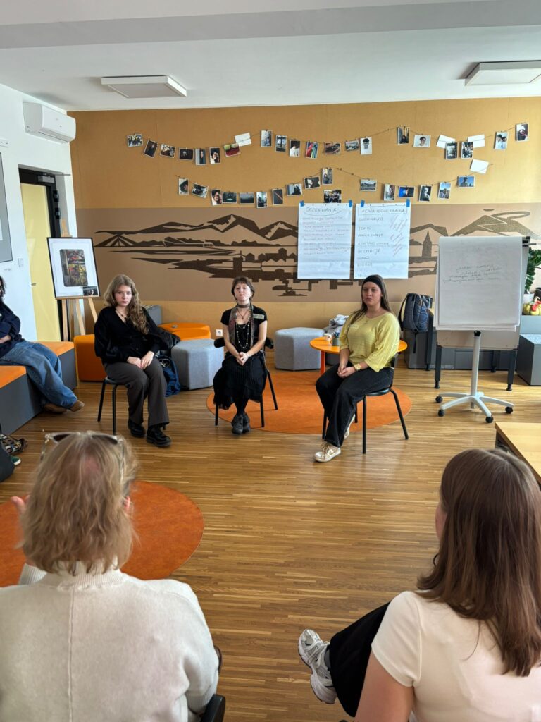 „Szkoła demokracji – Bruksela od kuchni” - pierwsze dwa szkolenia online